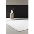 Denna produkten heter Nicola, tillverkad av Polyester material med en vacker Vit färg - SE Mattor