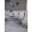 Denna produkten heter Ferry, tillverkad av 50% Polyester & 50% Bomull material med en vacker Kräm färg - SE Mattor
