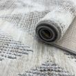 Denna produkten heter Piston Lyre, tillverkad av Polyester material med en vacker Beige färg - SE Mattor
