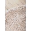 Denna produkten heter Lisette, tillverkad av Polyester material med en vacker Beige färg - SE Mattor