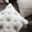Denna produkten heter Sean, tillverkad av 50% Ull & 50% Bomull material med en vacker Offwhite färg - SE Mattor