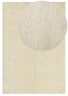 Denna produkten heter Cloudy, tillverkad av Polyester material med en vacker Ljusbeige färg - SE Mattor