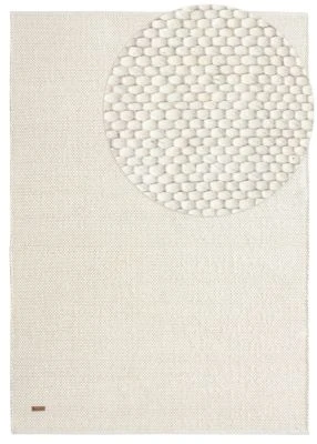 Denna produkten heter Elsa, tillverkad av 80% Ull & 20% Bomull material med en vacker Offwhite färg - SE Mattor
