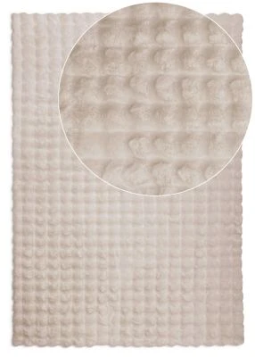 Denna produkten heter Pälsmatta Rabbit Bubble Ljusbeige, tillverkad av Polyester material med en vacker Ljusbeige färg - SE Mattor