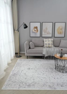 Denna produkten heter Wiltonmatta Vero Twine Beige, tillverkad av Polyester material med en vacker Beige färg - SE Mattor