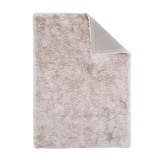 Denna produkten heter Bolton, tillverkad av Bomull material med en vacker Beige färg - SE Mattor