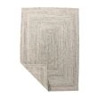 Denna produkten heter Savio, tillverkad av Polypropylen material med en vacker Beige färg - SE Mattor