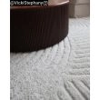 Denna produkten heter Brolly Curl, tillverkad av Polypropylen material med en vacker Kräm färg - SE Mattor