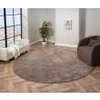 Denna produkten heter Cloudy, tillverkad av Polyester material med en vacker Taupe färg - SE Mattor
