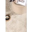 Denna produkten heter Nora, tillverkad av Polypropylen material med en vacker Beige färg - SE Mattor