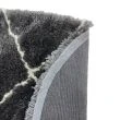 Denna produkten heter Meknes, tillverkad av Polyester material med en vacker Grå färg - SE Mattor