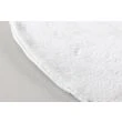 Denna produkten heter Nicola, tillverkad av Polyester material med en vacker Vit färg - SE Mattor
