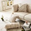 Denna produkten heter Aurora, tillverkad av 50% Polyester & 50% Bomull material med en vacker Beige färg - SE Mattor