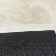 Denna produkten heter Cat, tillverkad av Polyester material med en vacker Beige färg - SE Mattor