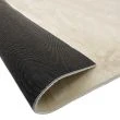 Denna produkten heter Cat, tillverkad av Polyester material med en vacker Beige färg - SE Mattor