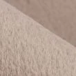 Denna produkten heter Cat, tillverkad av Polyester material med en vacker Taupe färg - SE Mattor