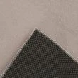 Denna produkten heter Cat, tillverkad av Polyester material med en vacker Taupe färg - SE Mattor