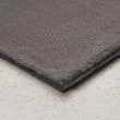Denna produkten heter Cat, tillverkad av Polyester material med en vacker Mörkgrå färg - SE Mattor