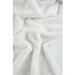 Denna produkten heter Cat, tillverkad av Polyester material med en vacker Offwhite färg - SE Mattor
