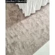Denna produkten heter Cat, tillverkad av Polyester material med en vacker Taupe färg - SE Mattor