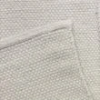 Denna produkten heter Molly, tillverkad av 60% Ull & 40% Bomull material med en vacker Vit färg - SE Mattor