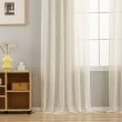 Denna produkten heter Estelle, tillverkad av Polyester material med en vacker Beige färg - SE Mattor