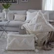Denna produkten heter Ferry, tillverkad av 50% Polyester & 50% Bomull material med en vacker Kräm färg - SE Mattor