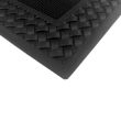 Denna produkten heter Flätad Pinmat, tillverkad av Polypropylen material med en vacker Svart färg - SE Mattor