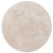 Denna produkten heter Fluffy, tillverkad av Polyester material med en vacker Beige färg - SE Mattor