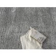 Denna produkten heter Furry, tillverkad av Polypropylen material med en vacker Grå färg - SE Mattor