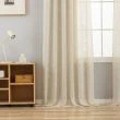 Denna produkten heter Kristina, tillverkad av Polyester material med en vacker Beige färg - SE Mattor