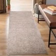 Denna produkten heter Lazy, tillverkad av  material med en vacker Sand färg - SE Mattor