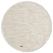 Denna produkten heter Lunda, tillverkad av 80% Ull & 20% Bomull material med en vacker Beige färg - SE Mattor