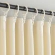 Denna produkten heter Mathilde, tillverkad av Polyester material med en vacker Beige färg - SE Mattor