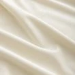 Denna produkten heter Mathilde, tillverkad av Polyester material med en vacker Beige färg - SE Mattor