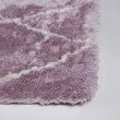 Denna produkten heter Meknes, tillverkad av Polyester material med en vacker Lila färg - SE Mattor