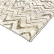 Denna produkten heter Menlo Fusion, tillverkad av Polyester material med en vacker Beige färg - SE Mattor