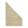 Denna produkten heter Pamel, tillverkad av Ull material med en vacker Beige färg - SE Mattor