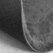 Denna produkten heter Rabbit Eco, tillverkad av Polyester material med en vacker Antracit färg - SE Mattor