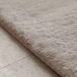 Denna produkten heter Rabbit Eco, tillverkad av Polyester material med en vacker Taupe färg - SE Mattor