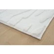 Denna produkten heter Rabbit Nest, tillverkad av Polyester material med en vacker Offwhite färg - SE Mattor