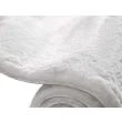Denna produkten heter Rabbit Fur, tillverkad av Polyester material med en vacker Vit färg - SE Mattor