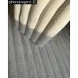 Denna produkten heter Rabbit Stripe, tillverkad av Polyester material med en vacker Offwhite färg - SE Mattor