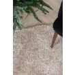 Denna produkten heter Ludvig, tillverkad av Polyester material med en vacker Beige färg - SE Mattor