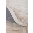 Denna produkten heter Ludvig, tillverkad av Polyester material med en vacker Beige färg - SE Mattor