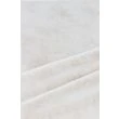 Denna produkten heter Elton, tillverkad av Polyester material med en vacker Vit färg - SE Mattor