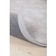 Denna produkten heter Bono, tillverkad av Polyester material med en vacker Silver färg - SE Mattor