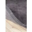 Denna produkten heter Bono, tillverkad av Polyester material med en vacker Mörkgrå färg - SE Mattor