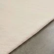 Denna produkten heter Rabbit Eco, tillverkad av Polyester material med en vacker Offwhite färg - SE Mattor