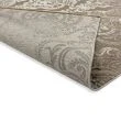 Denna produkten heter Thema Bay, tillverkad av Polyester material med en vacker Beige färg - SE Mattor